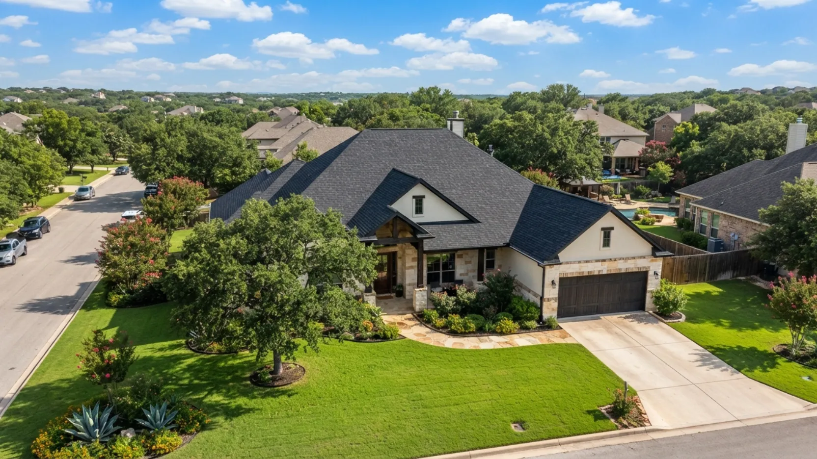 Why Asphalt Shingles Are So Popular in San Antonio